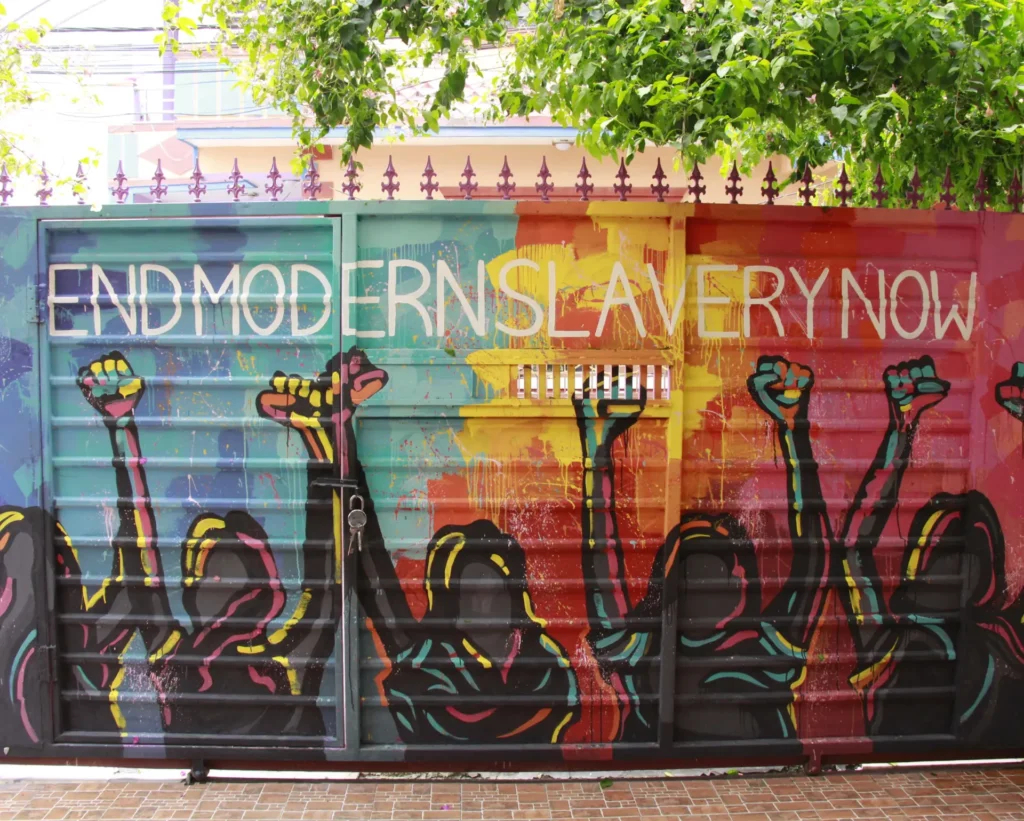 Crafted by Her Hands: A Purposeful Shopping Experience