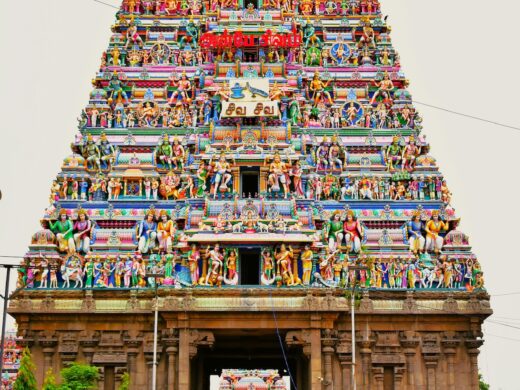 Hindu temple gopura (tower). Menakshi Temple, Madurai, Tamil Nadu, India
